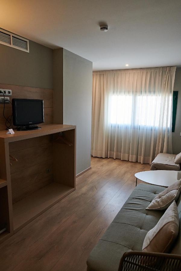 Hotel L'Algadir Del Delta エル・ポブレ・ノウ・デル・デルタ エクステリア 写真
